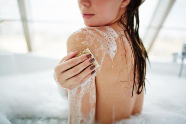Evo zašto je kupanje sapunom štetno za zdravlje